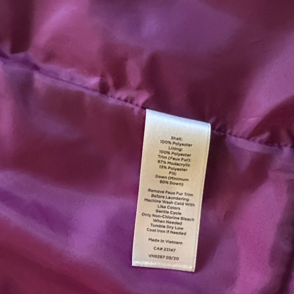 NWOT Talbots Purple Quilted Vest Size Medium - Picture 5 of 5